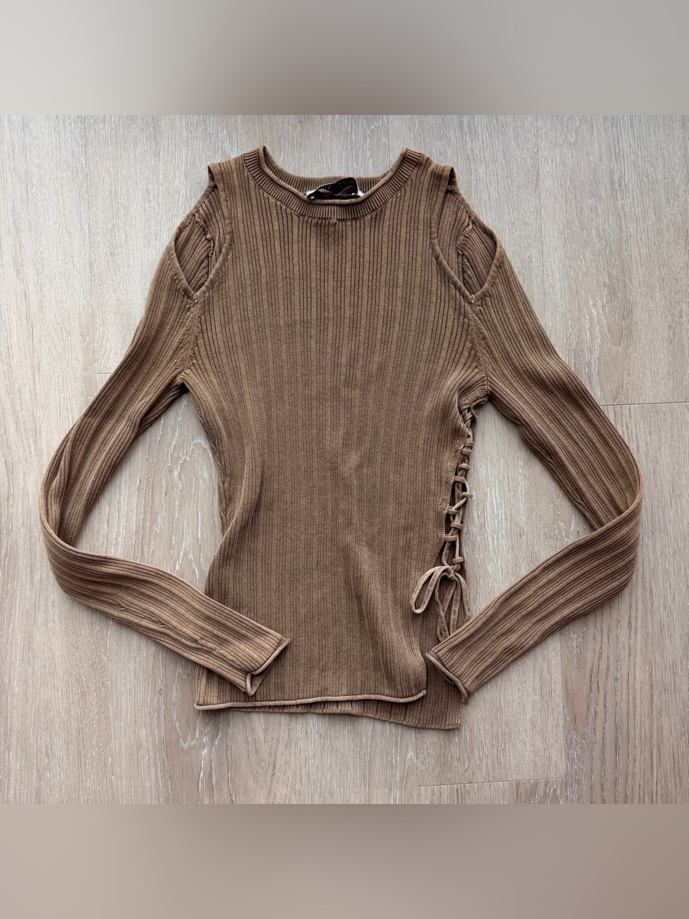 Zara cold shoulder ribbed top
